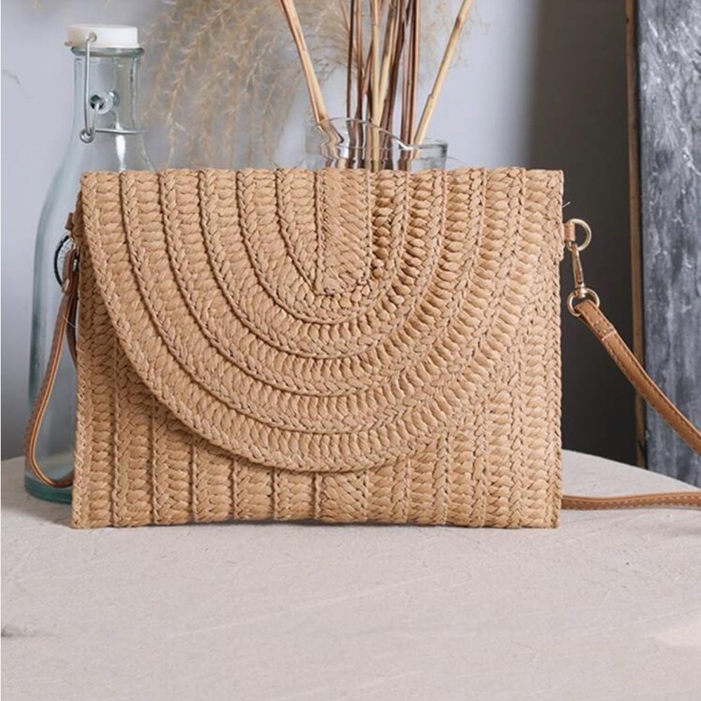 Elegant Tan Woven Clutch